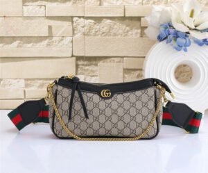 Ophidia small shoulder bag