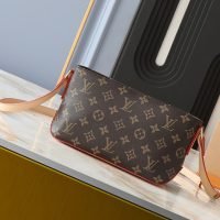 Louis Vuitton Pochette Monogram Bag